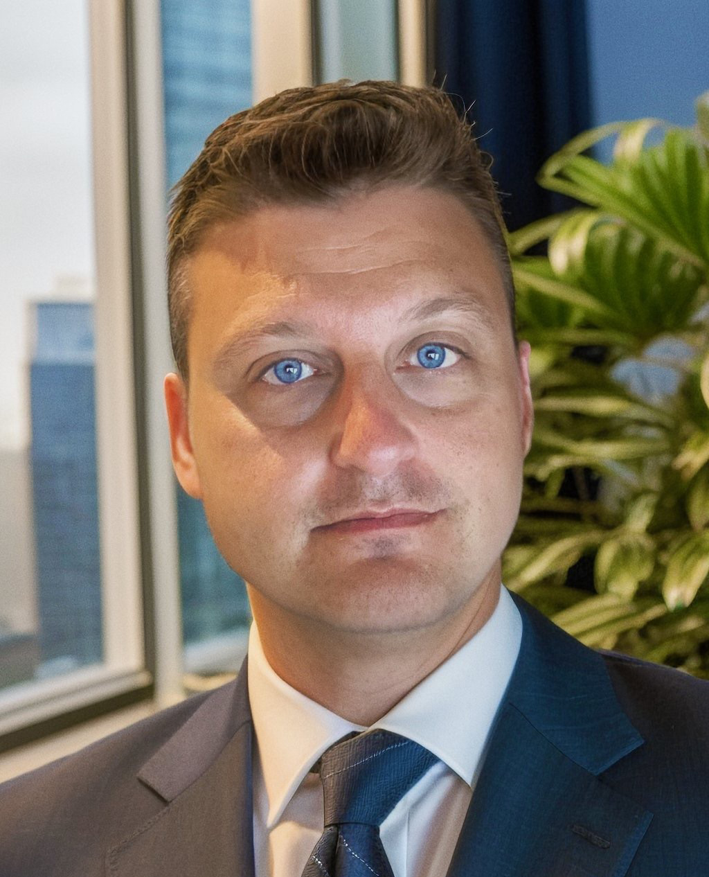 jacob-pilling-ceo-profile-finance-operations-executive